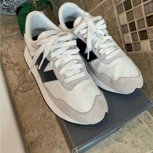 New Balance White and Black Women's Retro-Style Sneakers